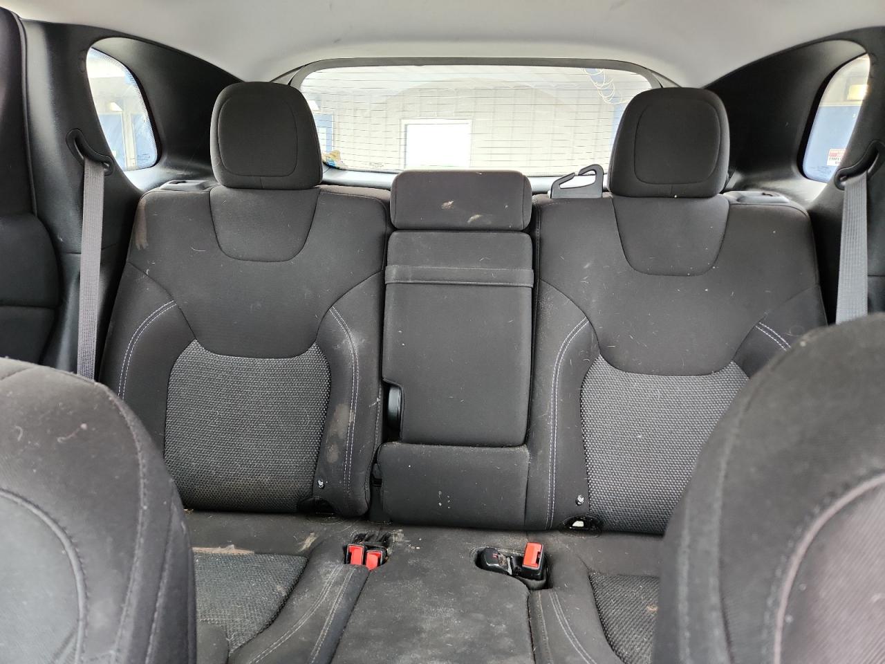 2019 Jeep Cherokee Latitude VIN: 1C4PJLCX0KD131785 Lot: 67344605