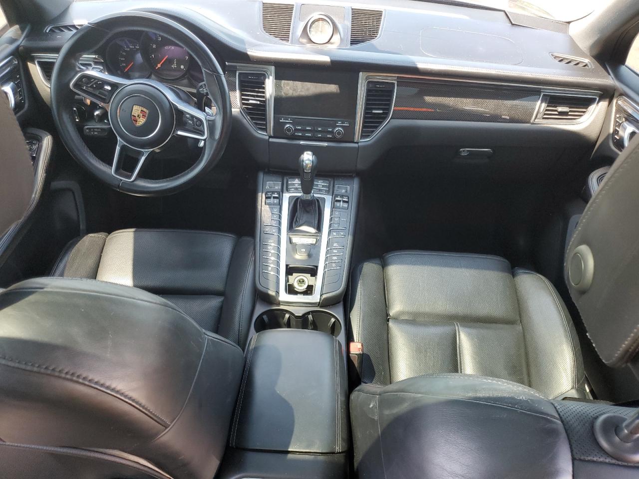 2017 Porsche Macan Gts VIN: WP1AG2A55HLB50281 Lot: 70047305