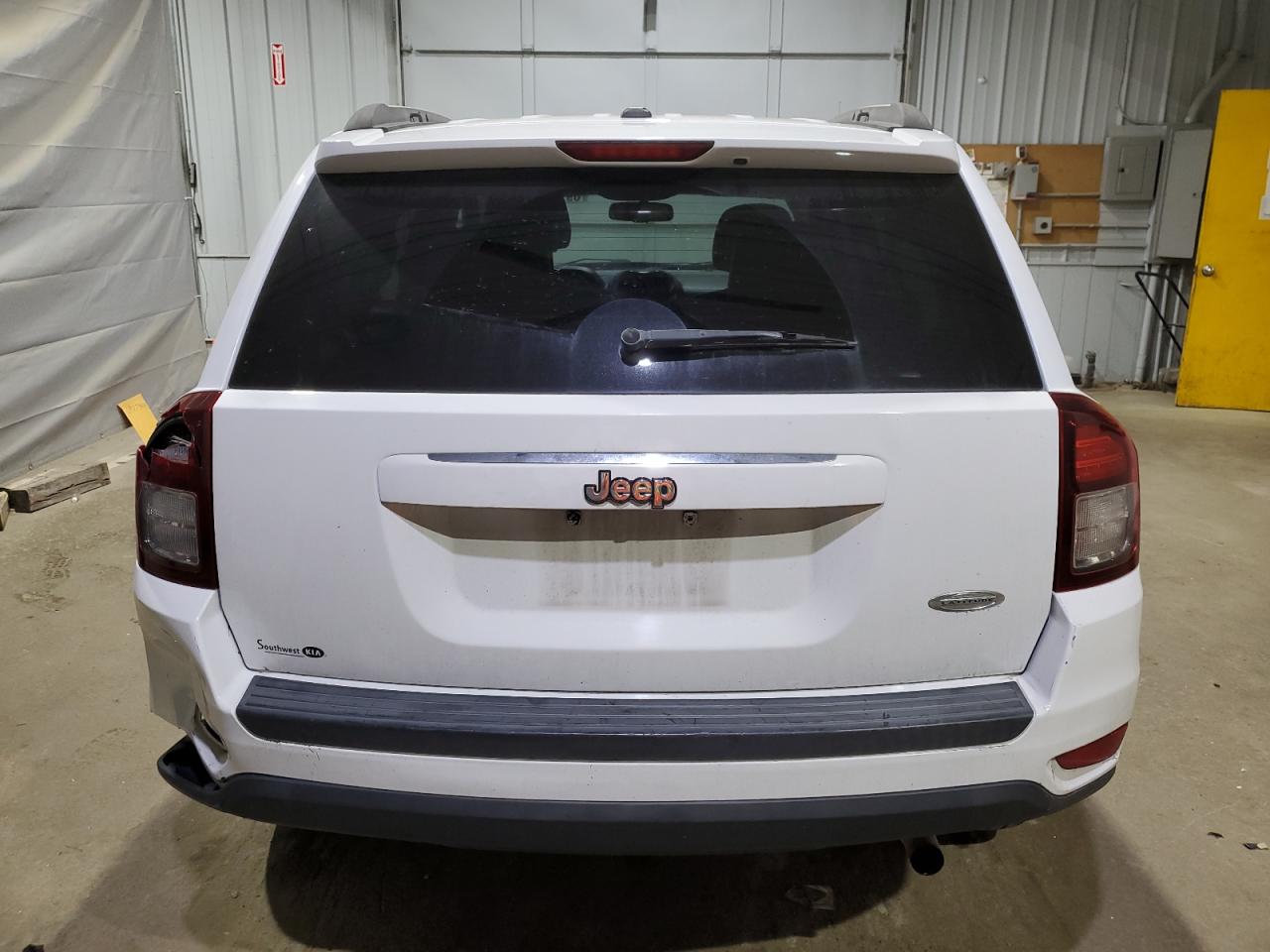 2016 Jeep Compass Latitude VIN: 1C4NJCEB7GD620846 Lot: 69743355