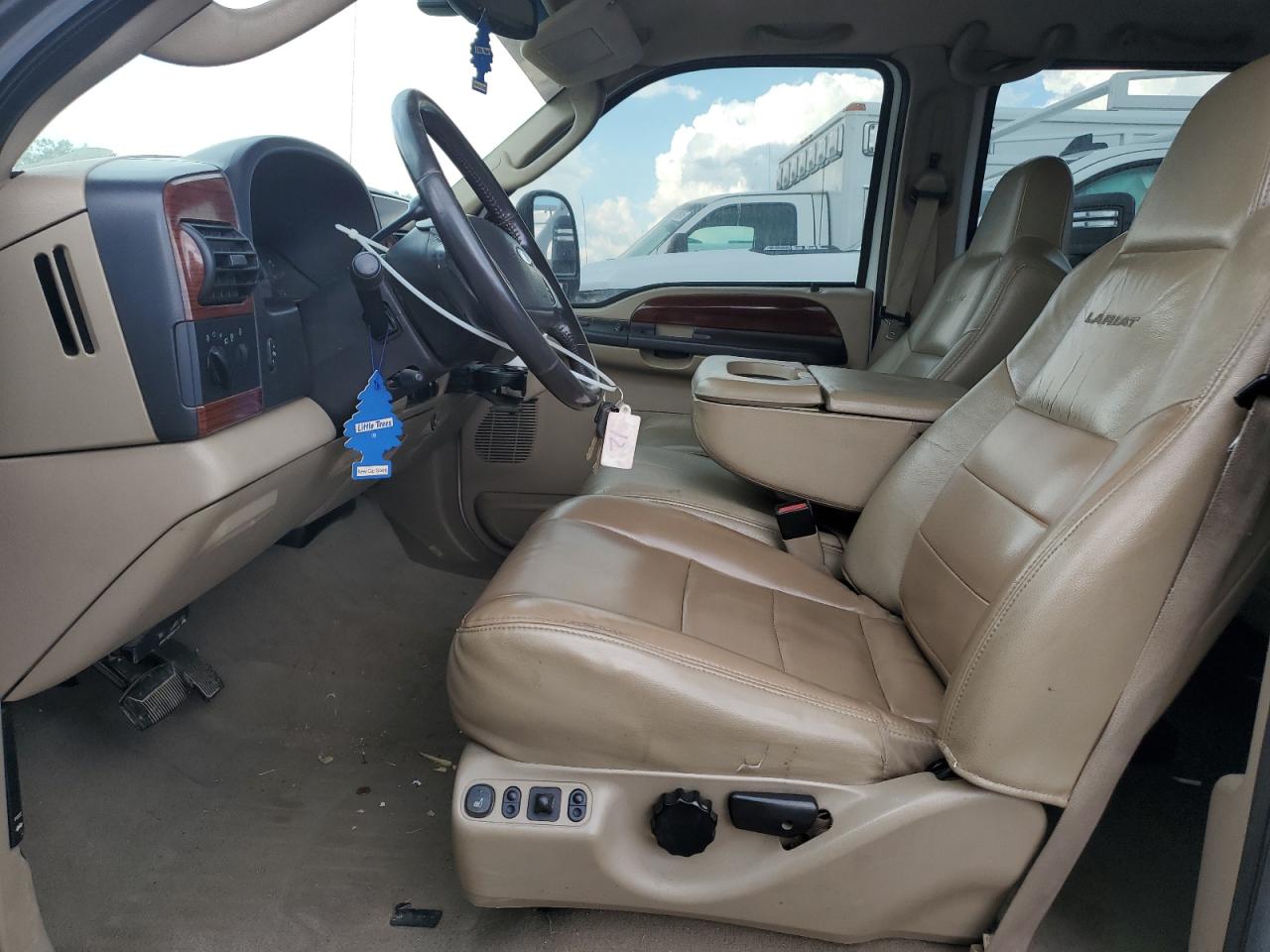 2005 Ford F350 Super Duty VIN: 1FTWW32P05EA72850 Lot: 69645955