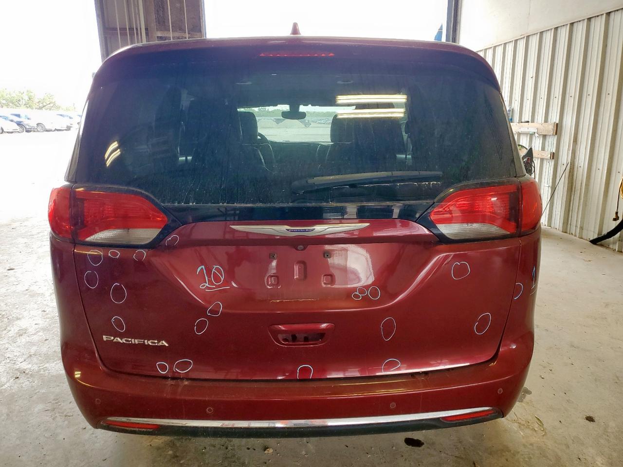 2020 Chrysler Pacifica Touring L VIN: 2C4RC1BG0LR280270 Lot: 68957435