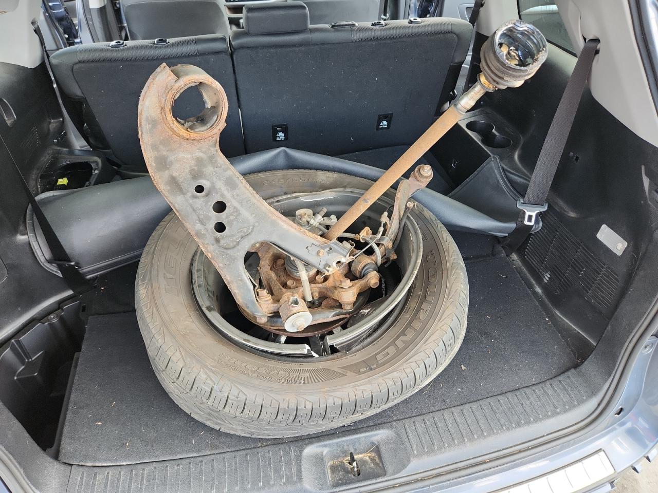 2018 Toyota Highlander Le VIN: 5TDBZRFH2JS913003 Lot: 71783015