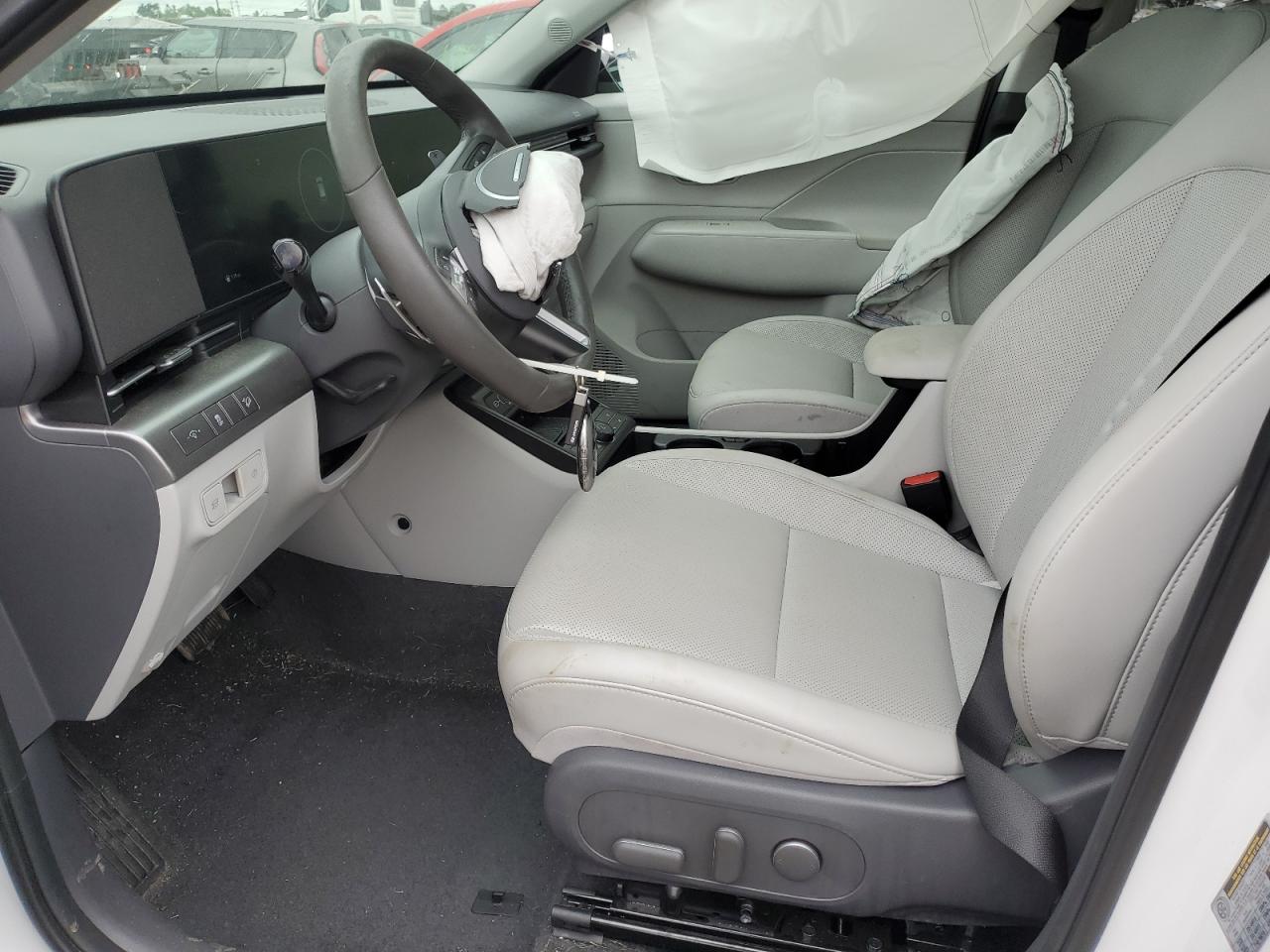 2024 Hyundai Kona Limited VIN: KM8HECA33RU132086 Lot: 69864425