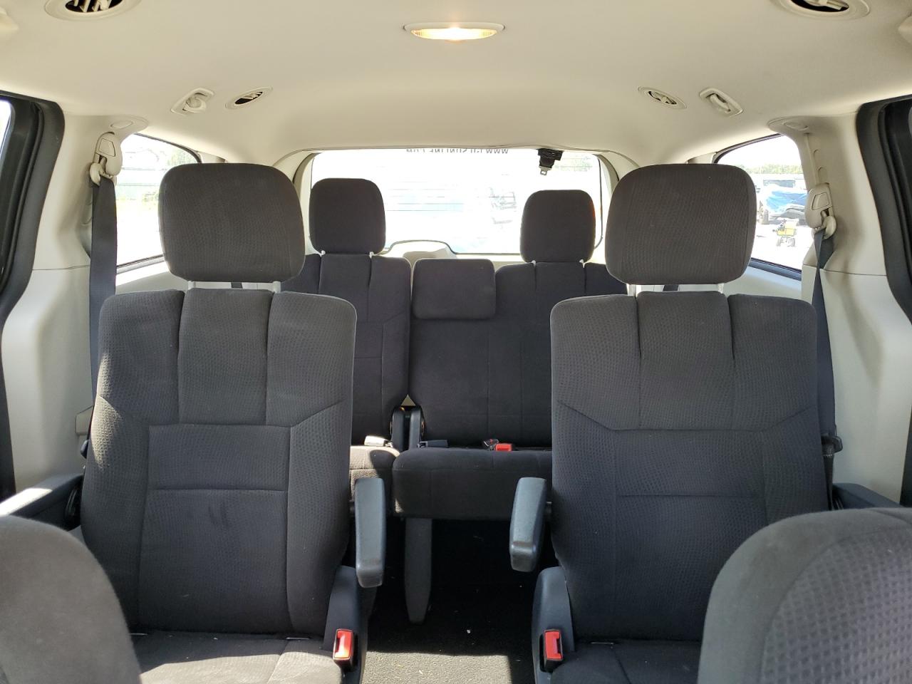 2011 Dodge Grand Caravan Express VIN: 2D4RN4DG7BR743175 Lot: 70841465