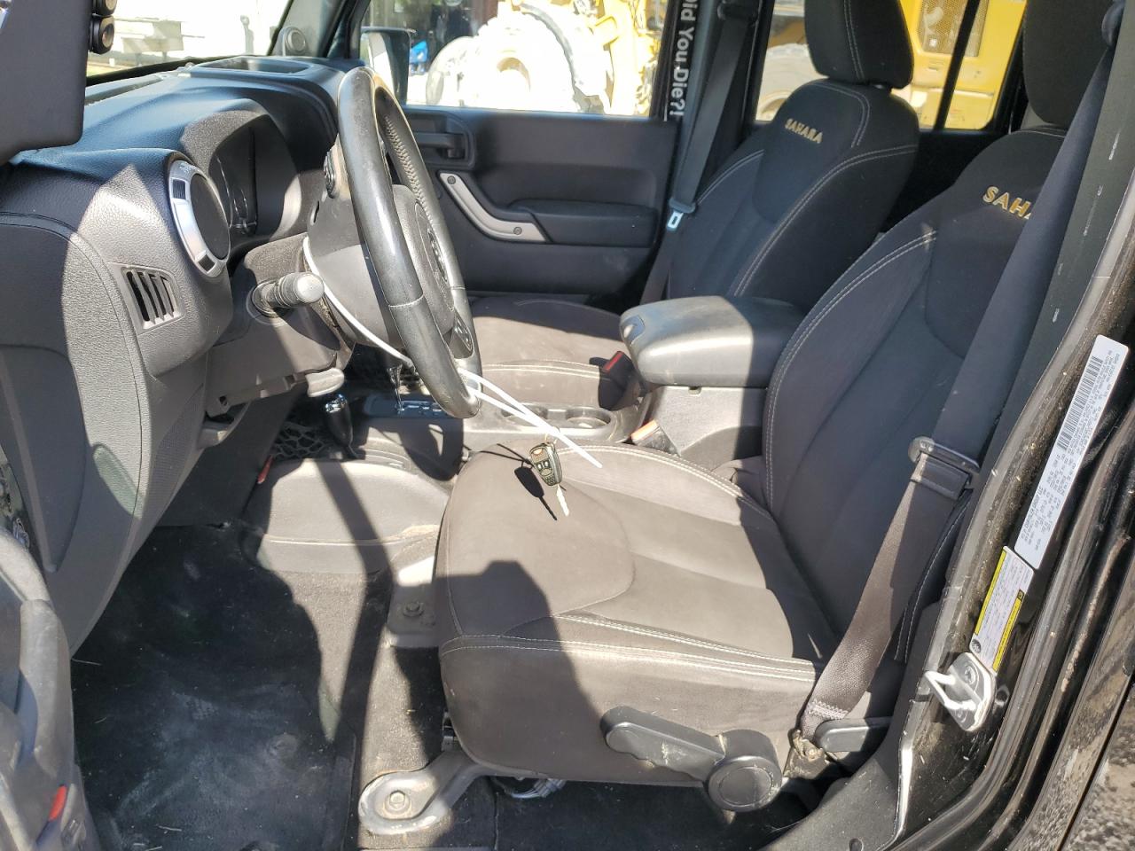 2014 Jeep Wrangler Unlimited Sahara VIN: 1C4BJWEG0EL245711 Lot: 70253145
