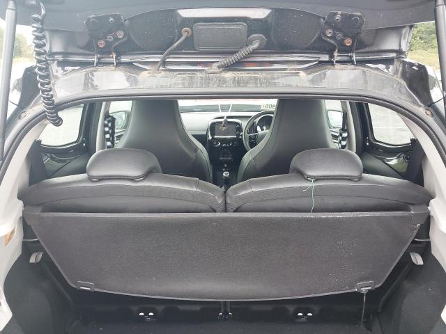 2014 TOYOTA AYGO X-CLU