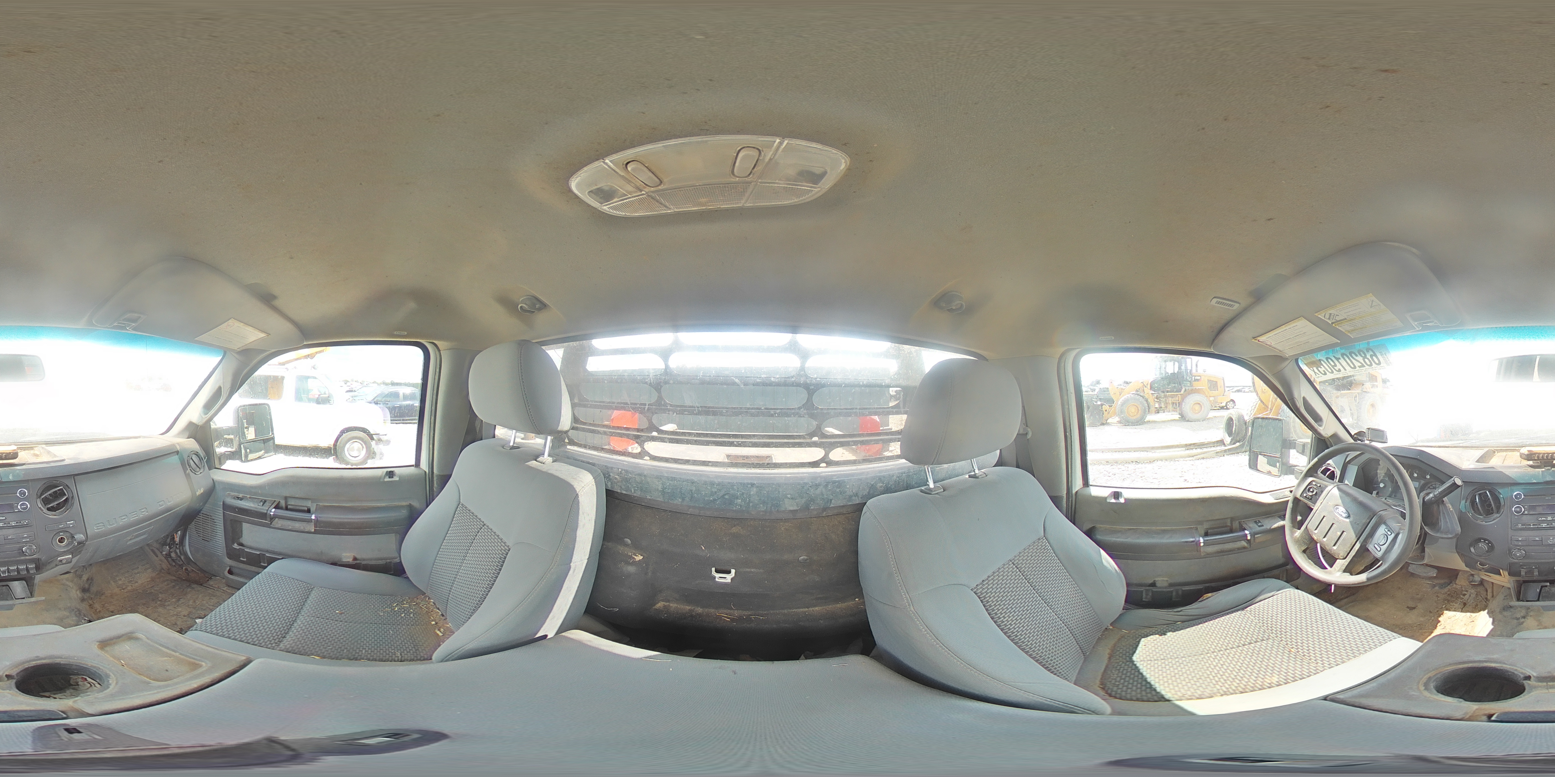 2015 Ford F350 Super Duty VIN: 1FDRF3HT5FEB67046 Lot: 68201905