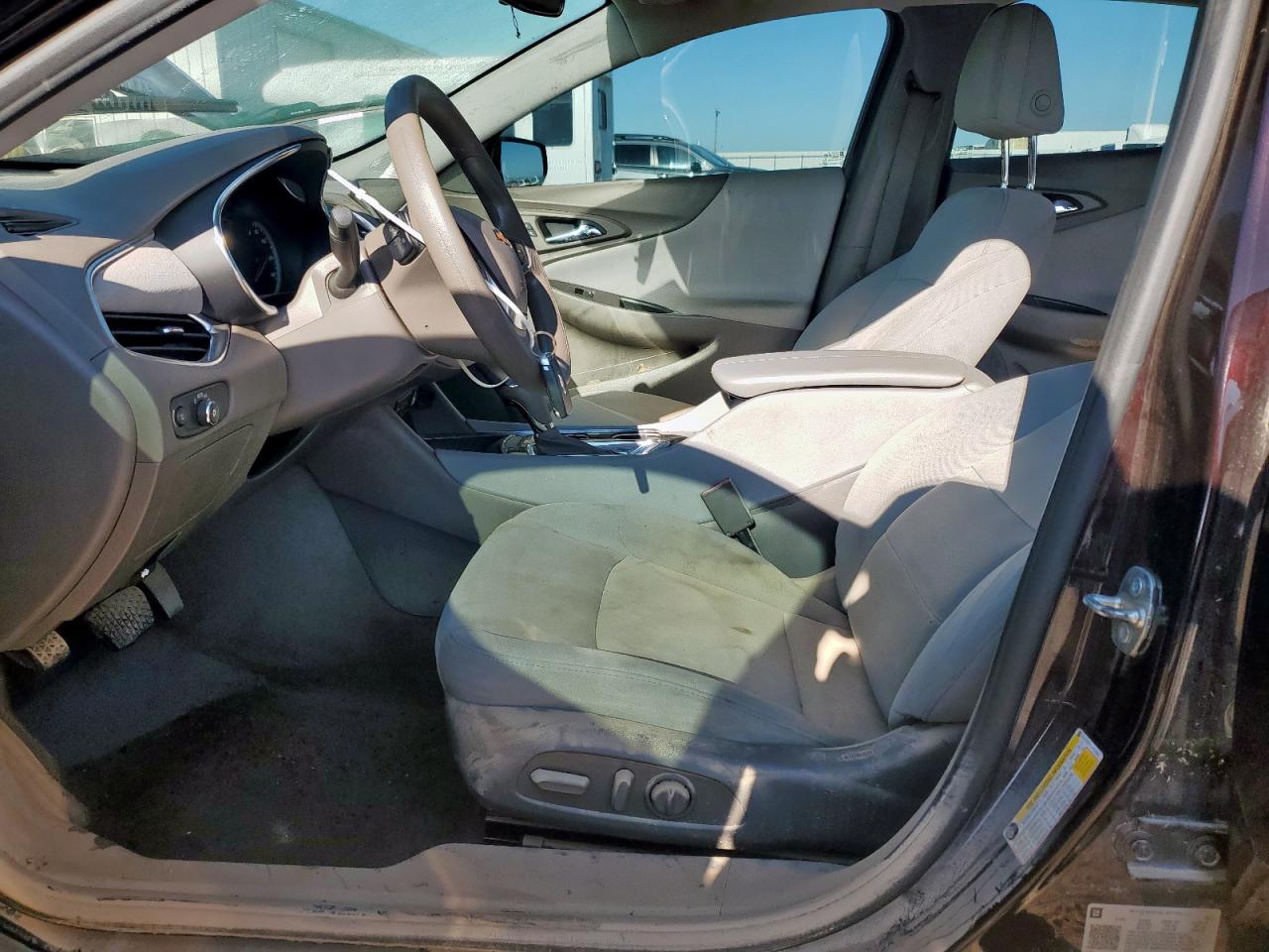 1G1ZD5ST1LF010191 2020 Chevrolet Malibu Lt