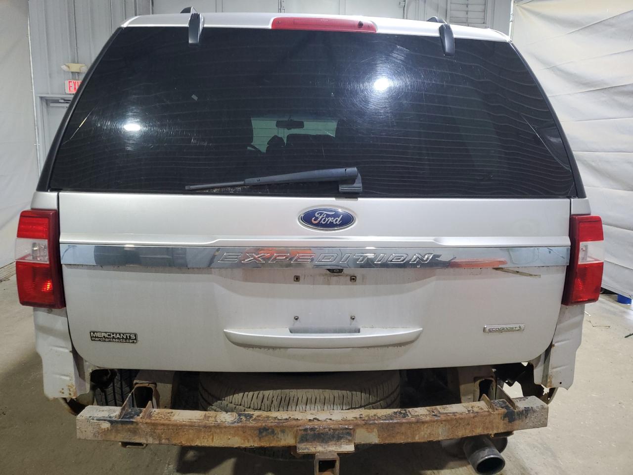 2016 Ford Expedition Xl VIN: 1FMJU1GT0GEF45963 Lot: 68939115