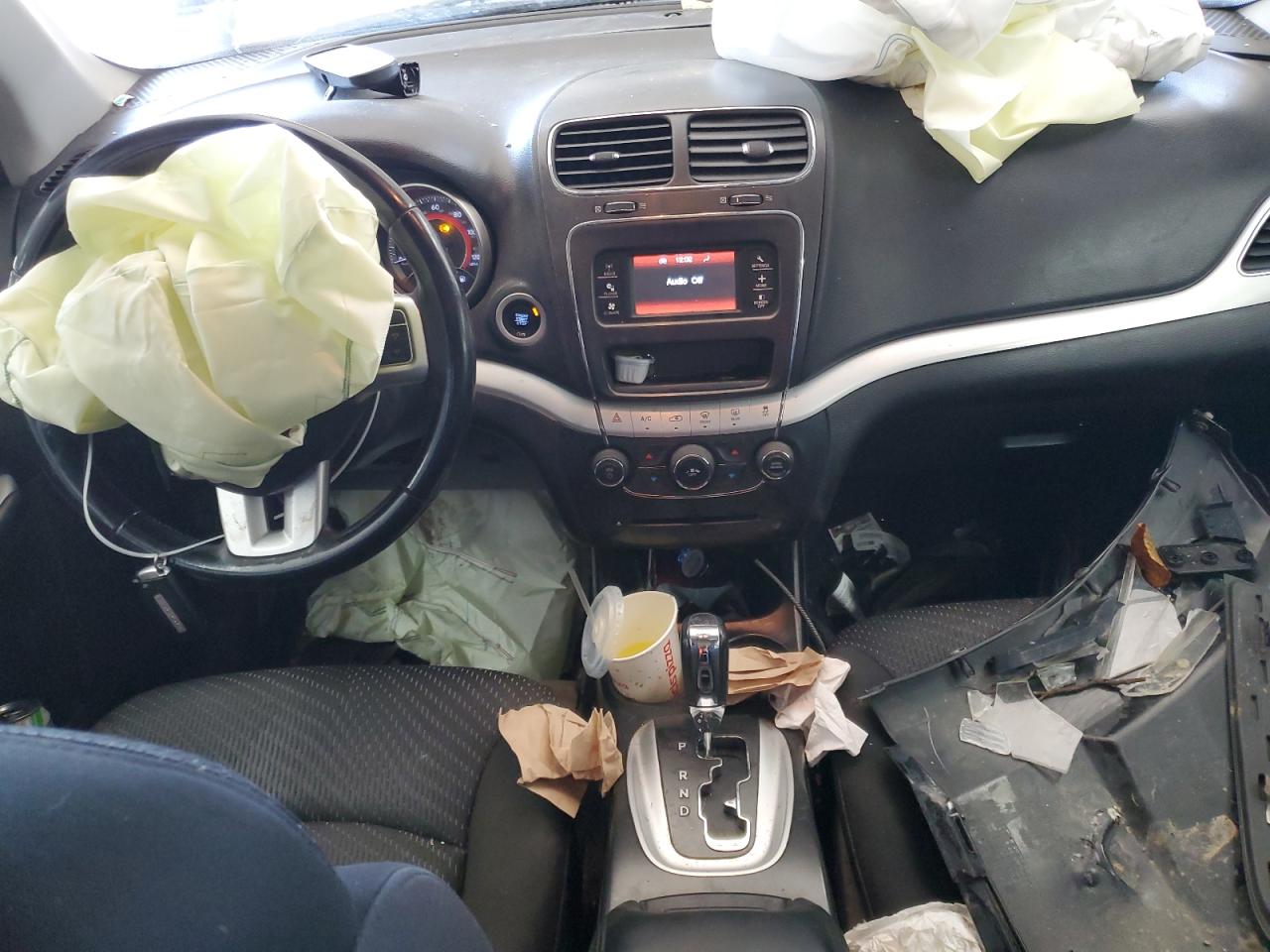 2018 Dodge Journey Se VIN: 3C4PDCABXJT295312 Lot: 70409115