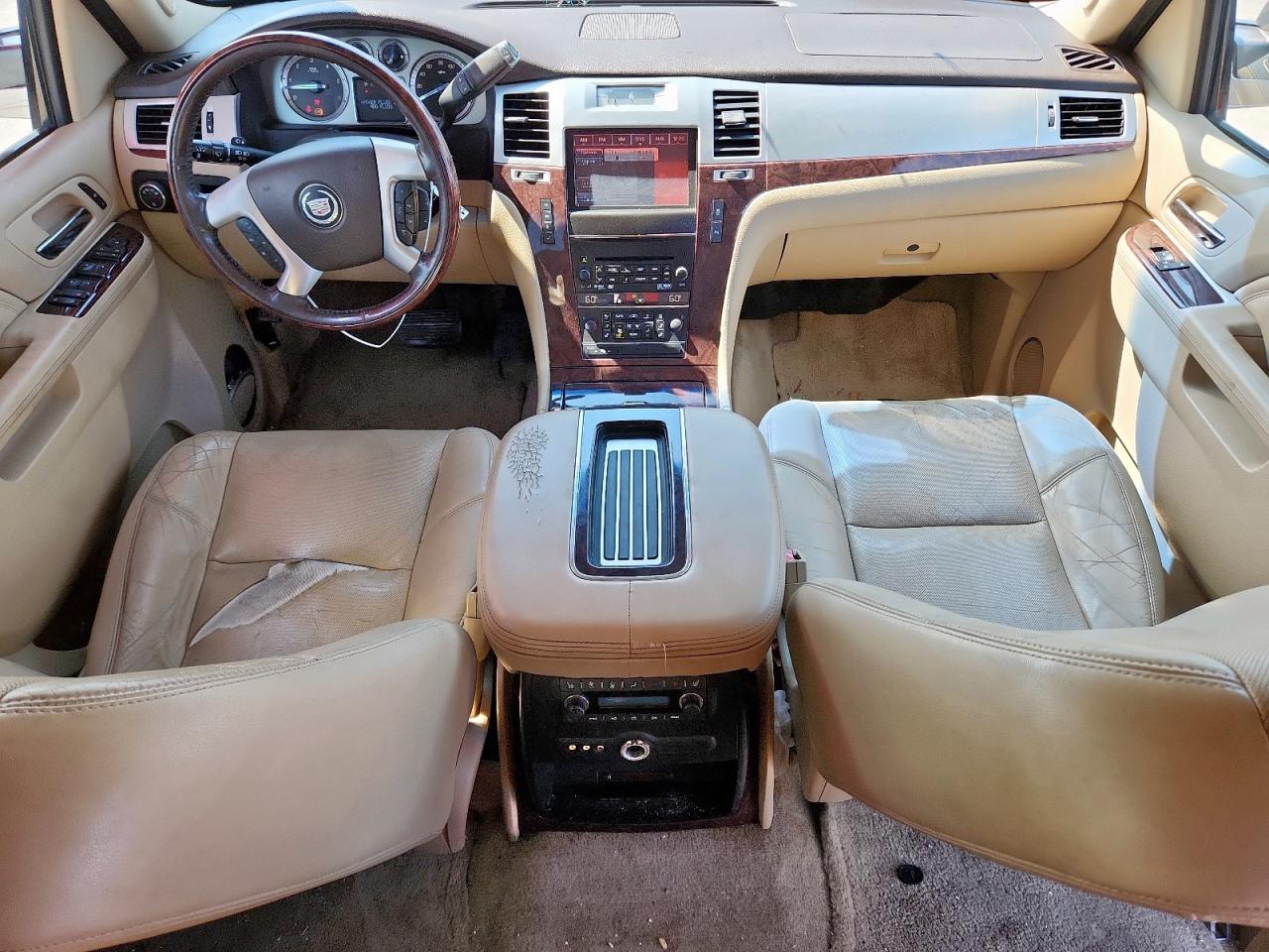 2014 Cadillac Escalade Esv Luxury VIN: 1GYS4HEF9ER223806 Lot: 69805065