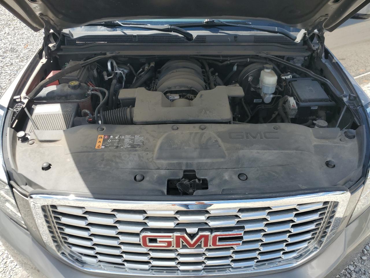 2019 GMC Yukon Xl Denali VIN: 1GKS2HKJ8KR208380 Lot: 69872435