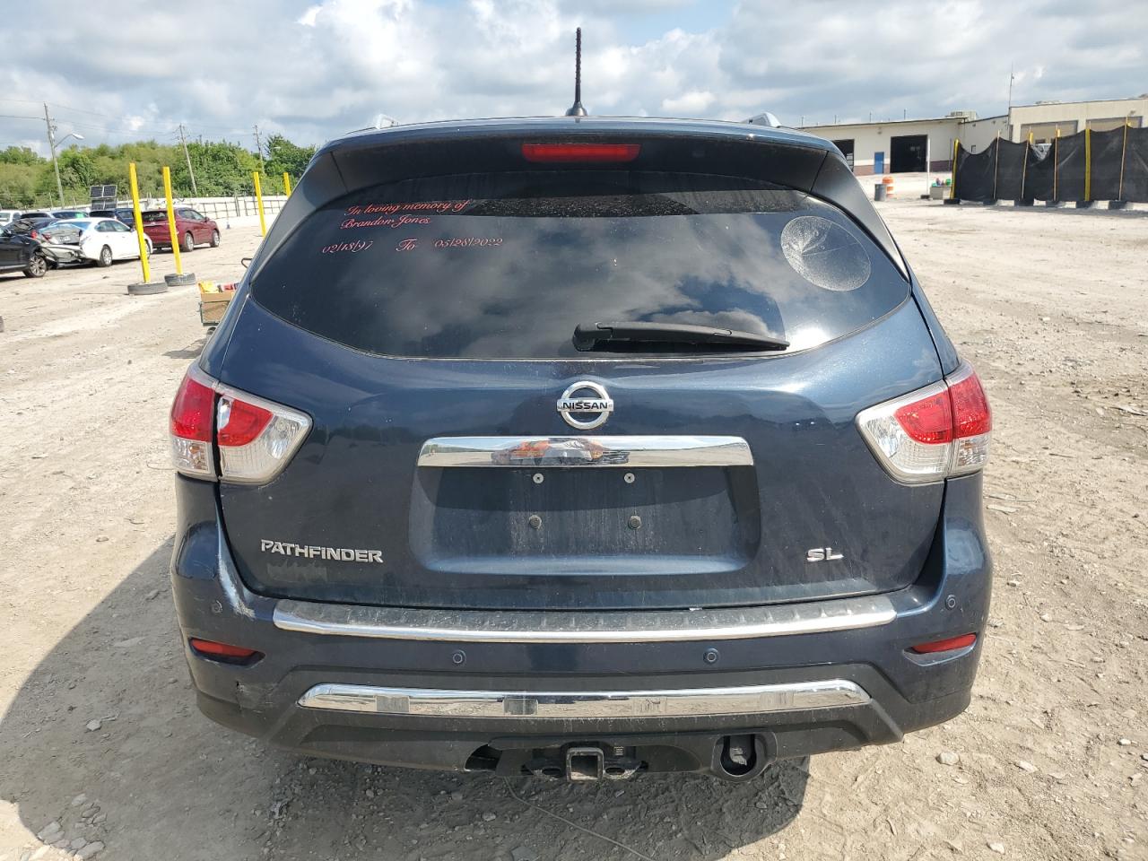 2015 Nissan Pathfinder S VIN: 5N1AR2MN1FC633881 Lot: 68444705