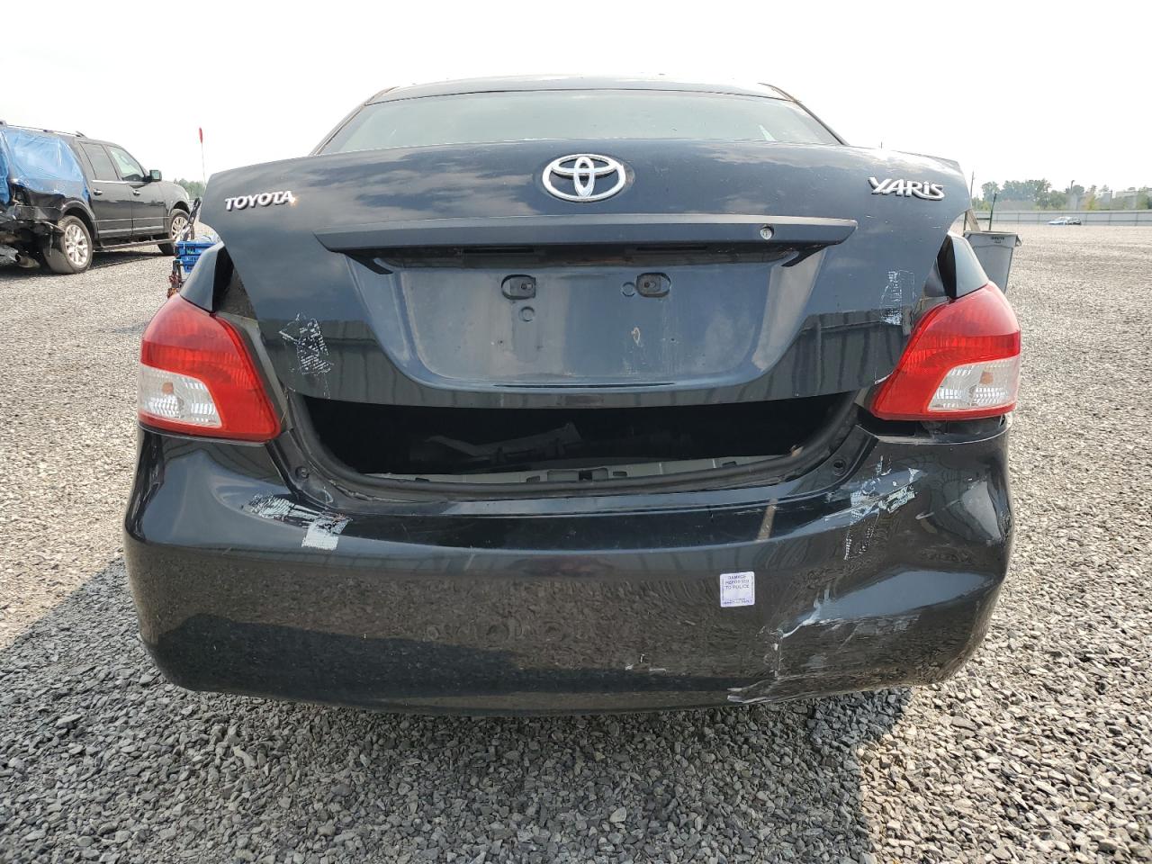 2010 Toyota Yaris VIN: JTDBT9K36A1370683 Lot: 68193555