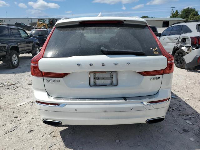  VOLVO XC60 2018 Biały