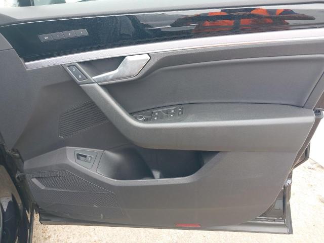 2019 VOLKSWAGEN TOUAREG V6