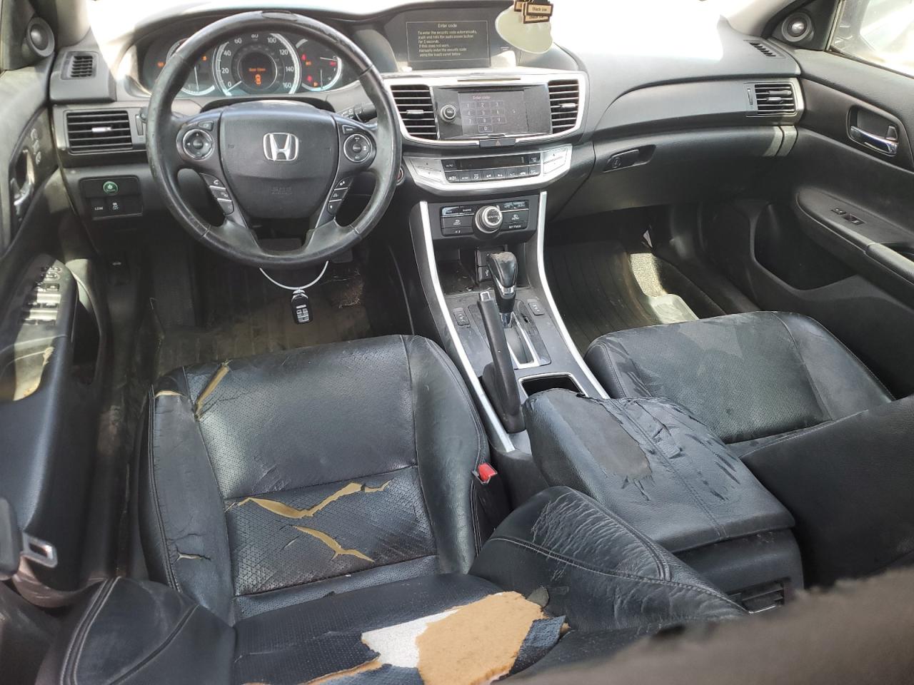 2015 Honda Accord Touring VIN: 1HGCR3F94FA002154 Lot: 67609515