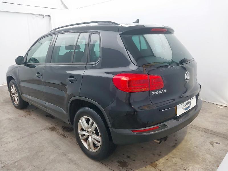 2012 VOLKSWAGEN TIGUAN S T