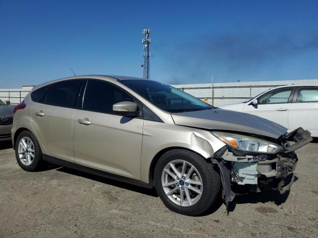  FORD FOCUS 2017 Золотой