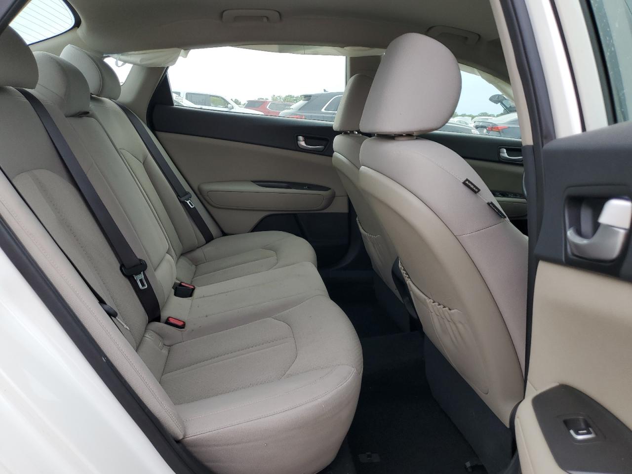 2016 Kia Optima Lx VIN: KNAGT4L33G5084814 Lot: 69054985