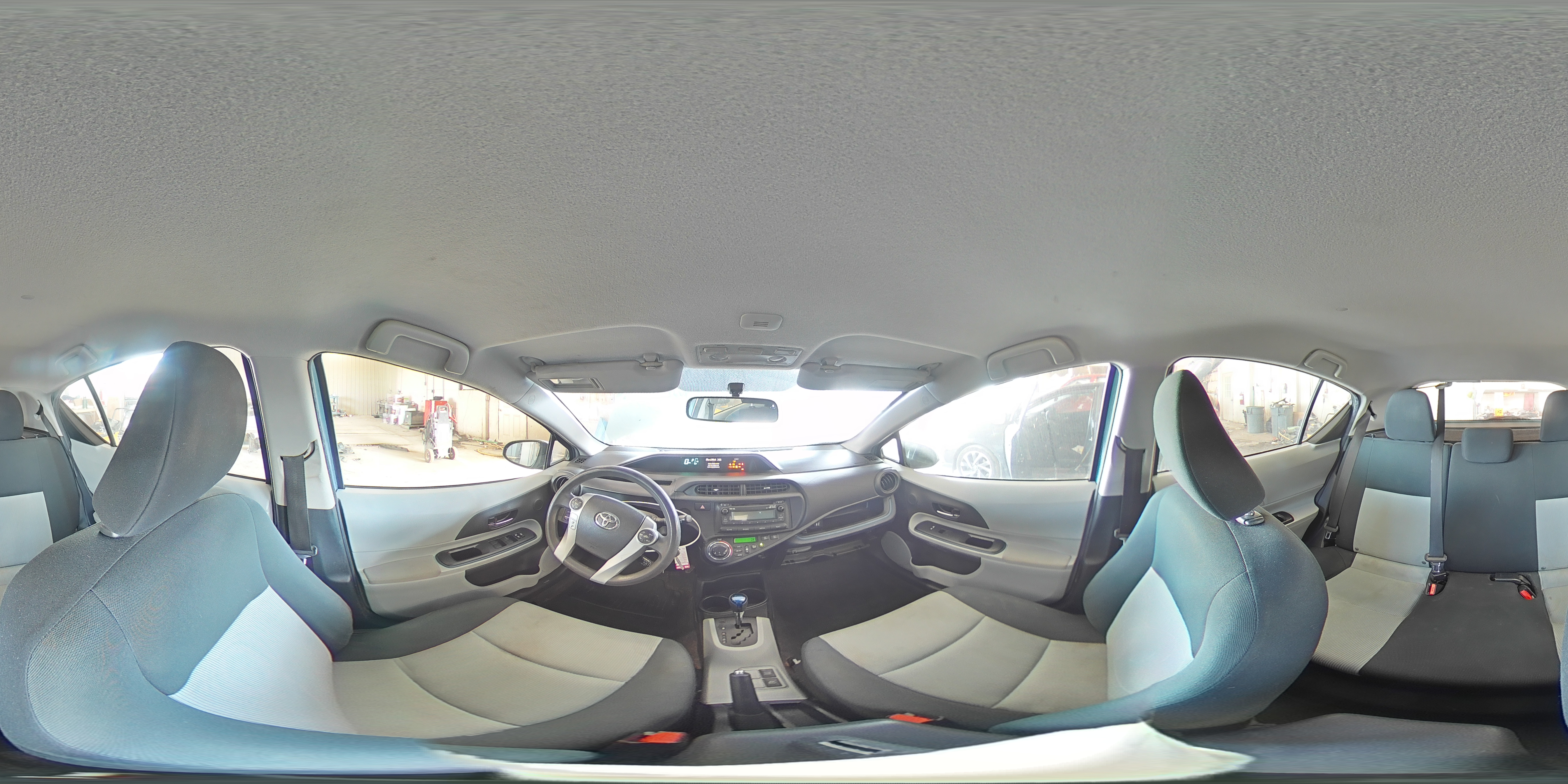2013 Toyota Prius C VIN: JTDKDTB39D1037117 Lot: 69873575