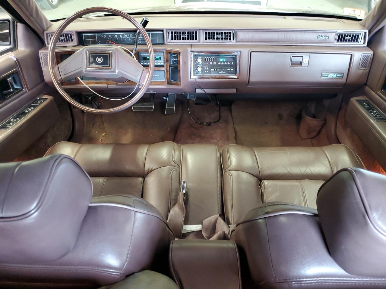 1989 Cadillac Deville VIN: 1G6CD1152K4294484 Lot: 68667225