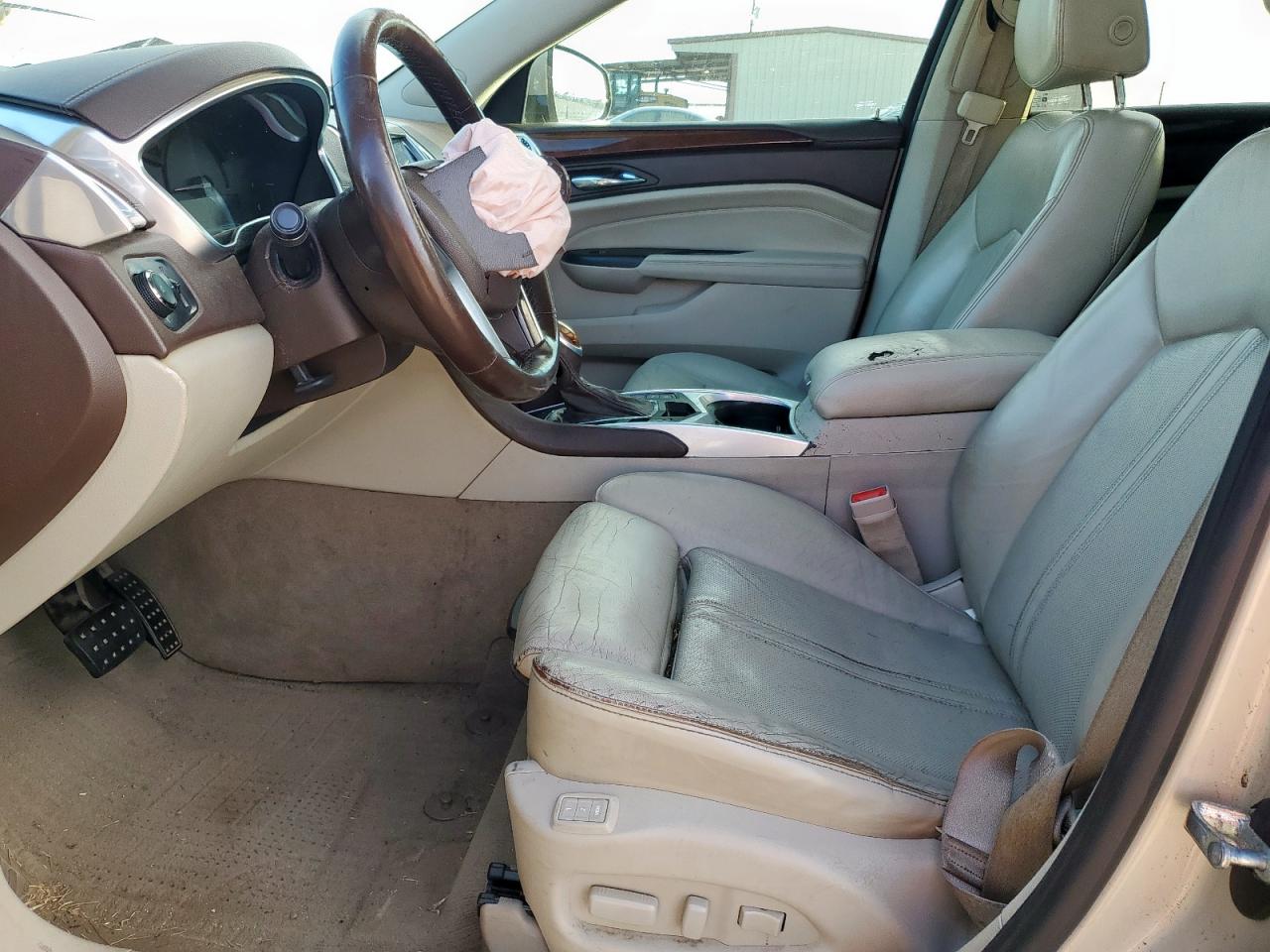 2014 Cadillac Srx Performance Collection VIN: 3GYFNCE36ES558185 Lot: 69234175