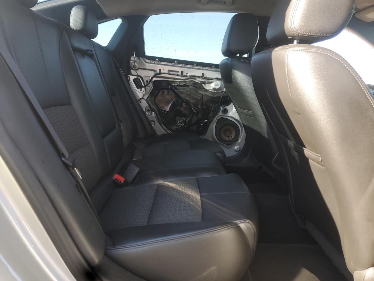 2017 Chevrolet Impala Lt VIN: 2G1105SA6H9119480 Lot: 70770465