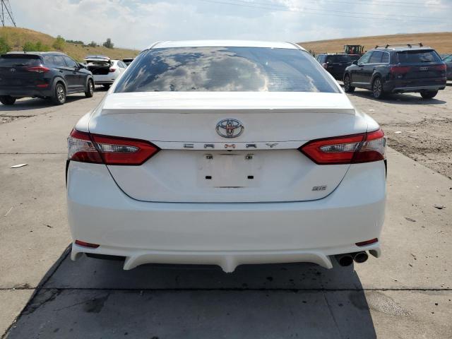  TOYOTA CAMRY 2018 Белы