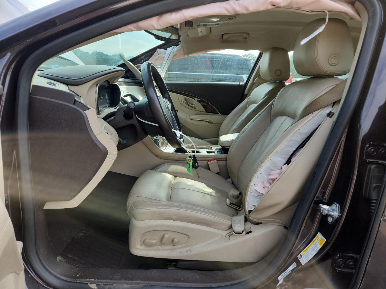 2015 Buick Lacrosse VIN: 1G4GB5GR1FF317359 Lot: 70636765