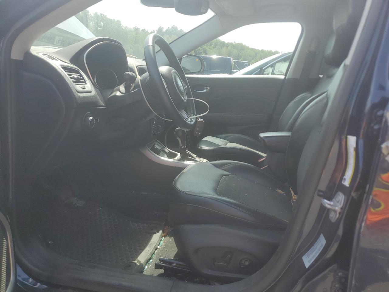 2018 Jeep Compass Latitude VIN: 3C4NJDBB6JT101153 Lot: 70584975