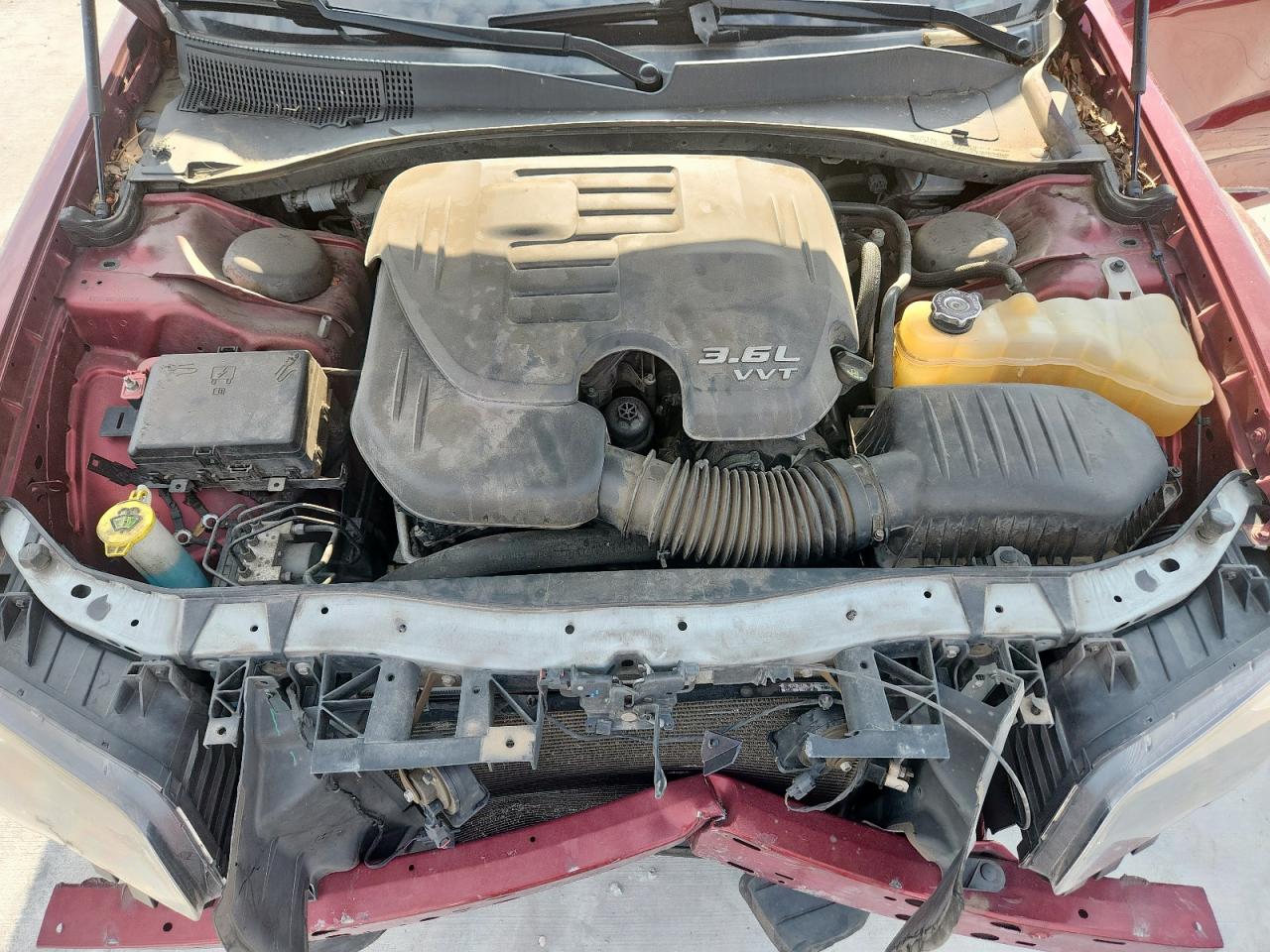 2018 Chrysler 300 S VIN: 2C3CCABG2JH319745 Lot: 70767465