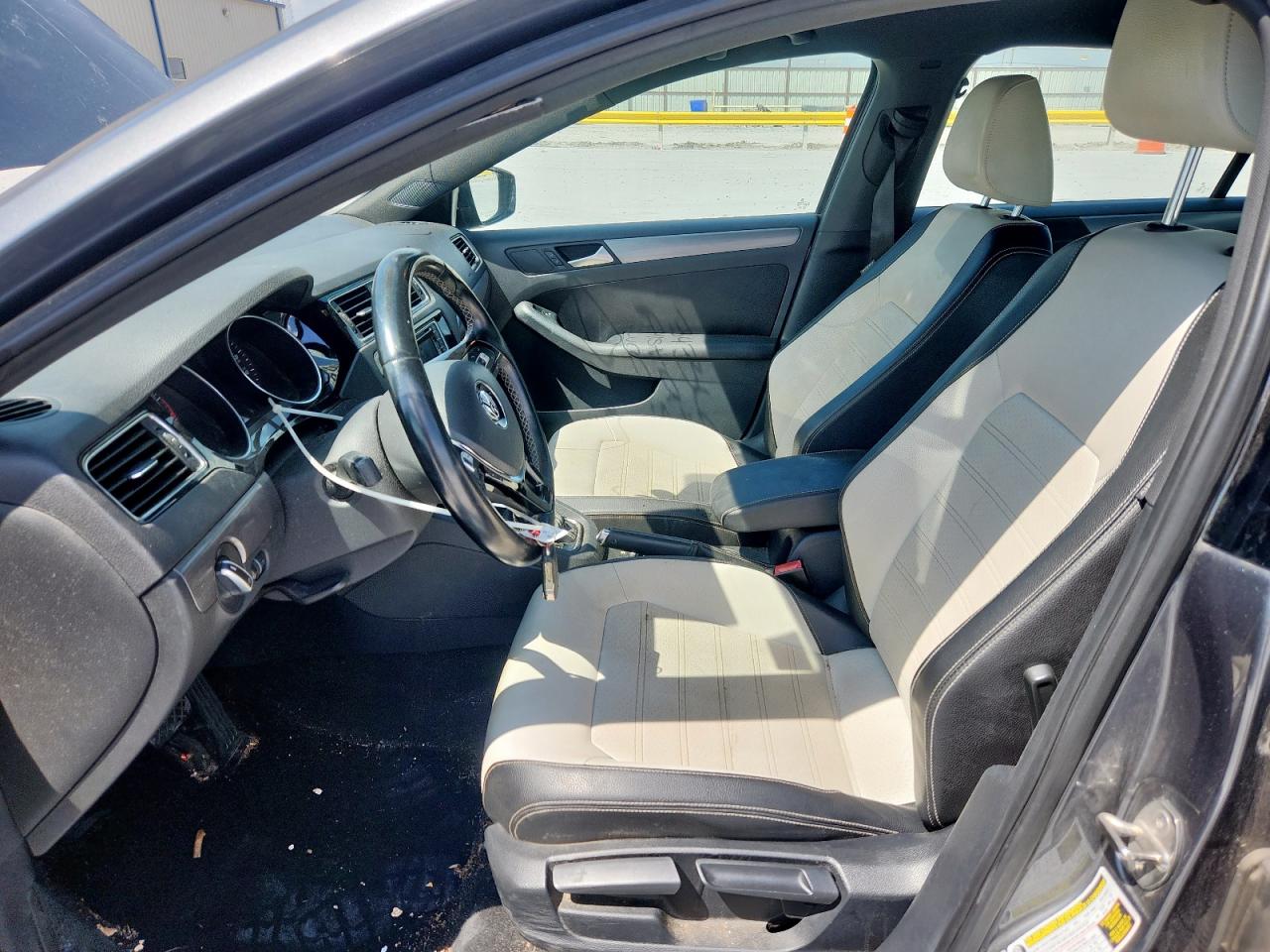 2016 Volkswagen Jetta Sport VIN: 3VWD17AJ0GM228132 Lot: 69685975