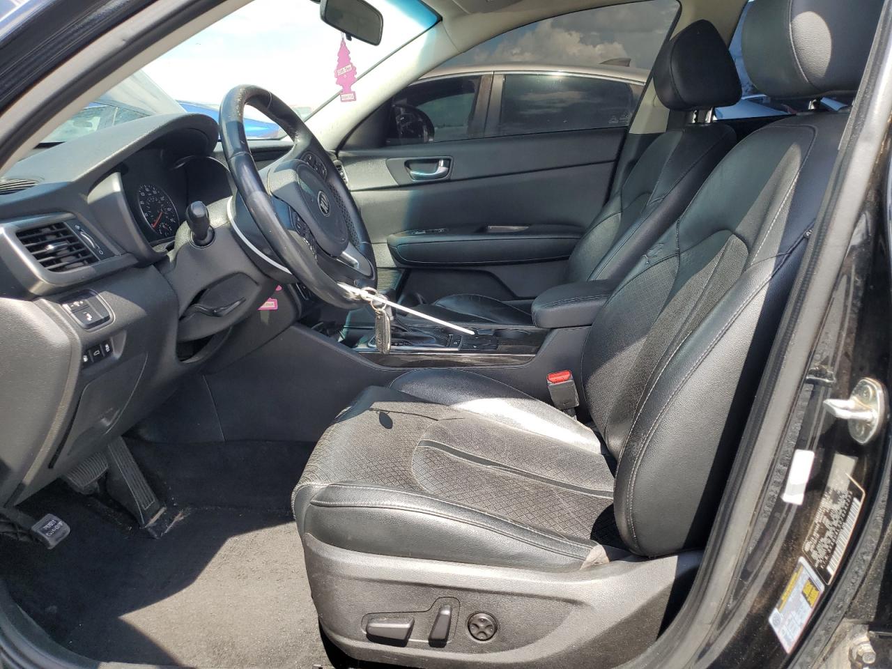 2018 Kia Optima Ex VIN: 5XXGU4L30JG262259 Lot: 68260355