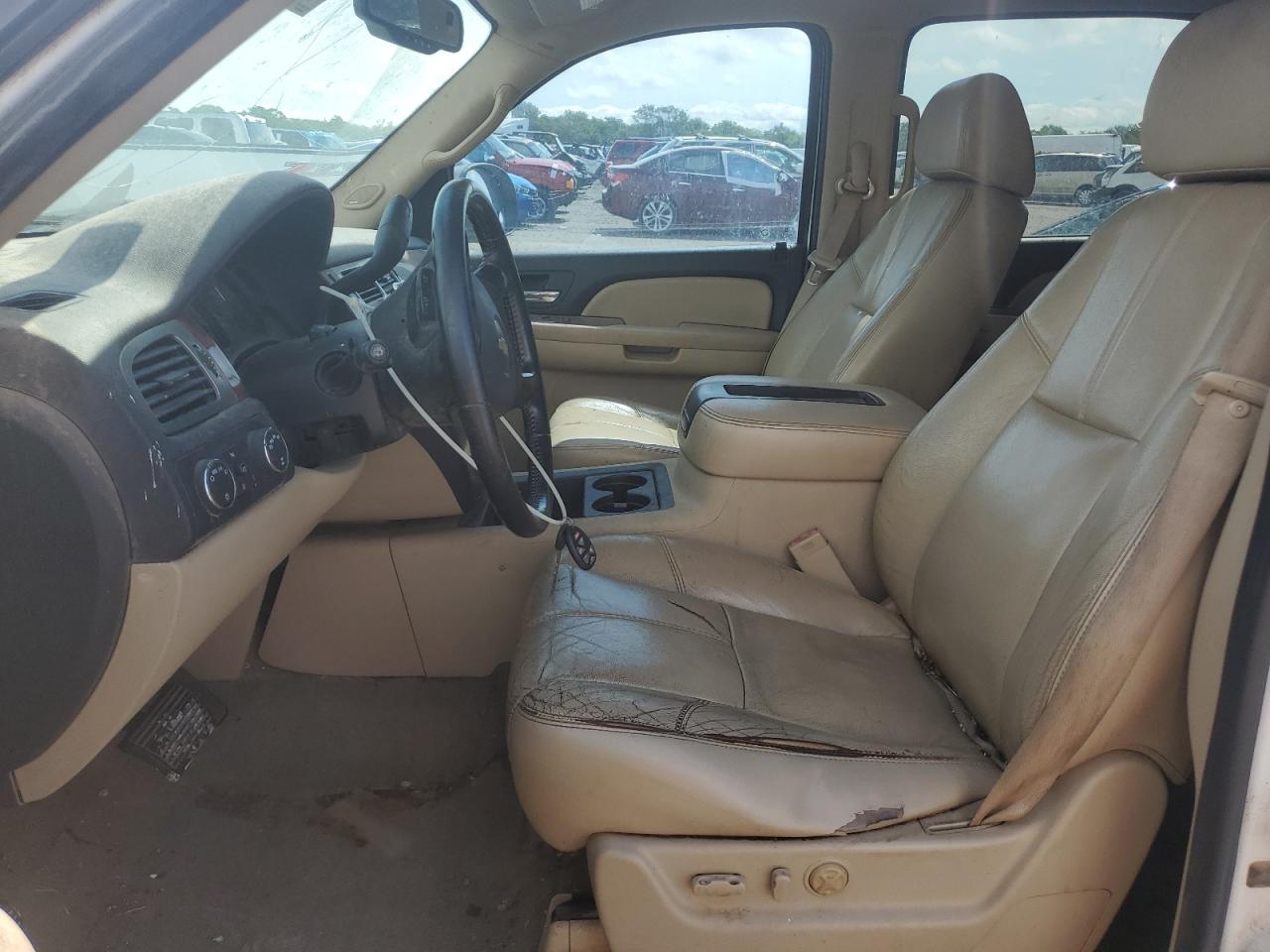 2007 Chevrolet Suburban K1500 VIN: 1GNFK163X7J206353 Lot: 67847255