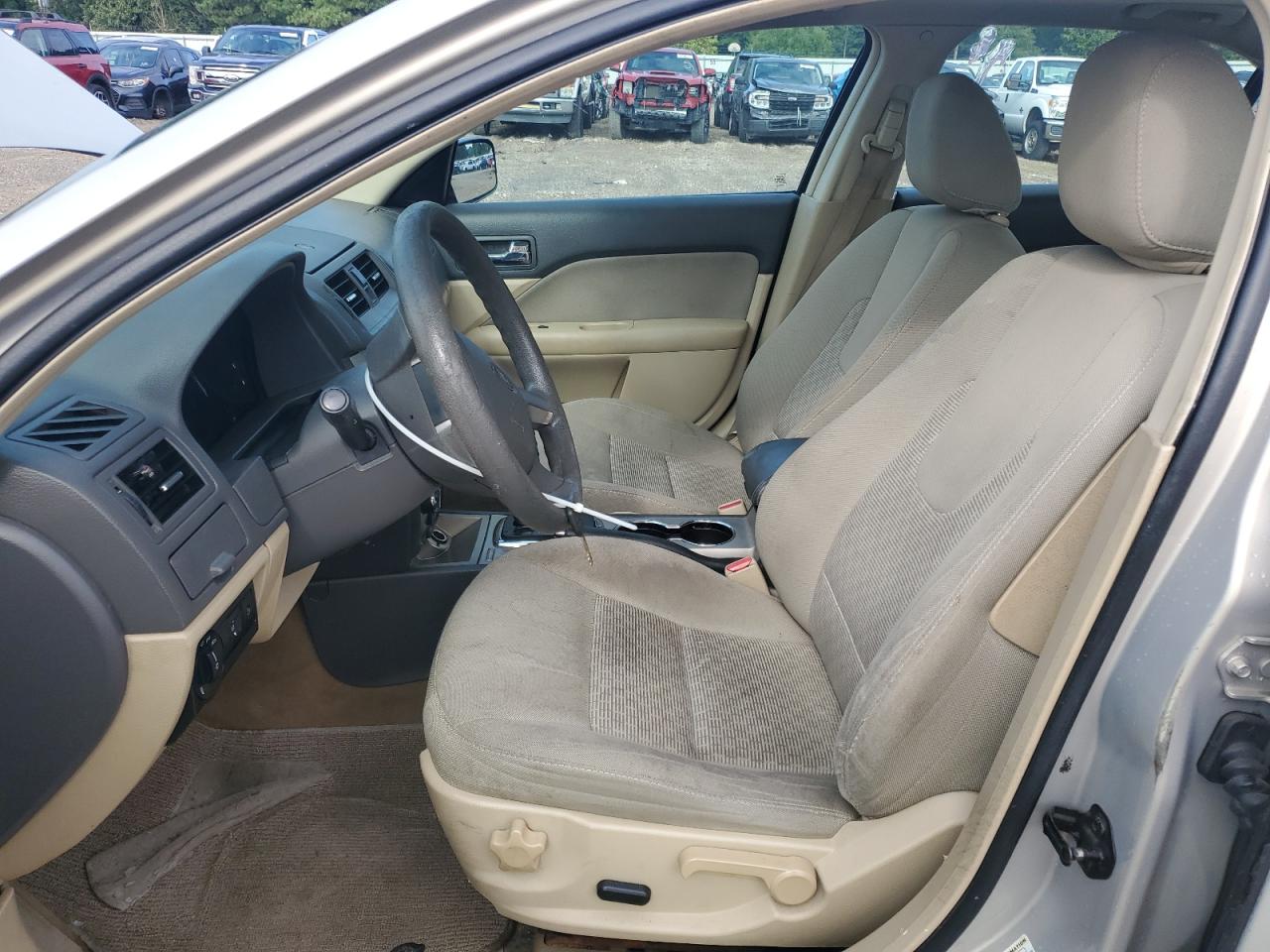 2010 Ford Fusion Se VIN: 3FAHP0HA3AR224513 Lot: 70865305