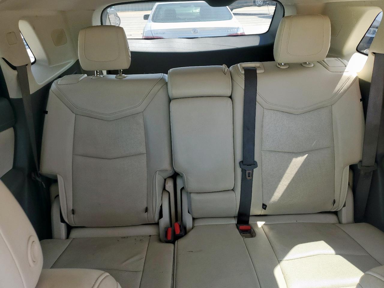 2019 Cadillac Xt5 Luxury VIN: 1GYKNDRS5KZ155674 Lot: 70840815