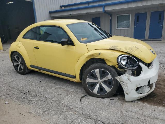  VOLKSWAGEN BEETLE 2015 Żółty