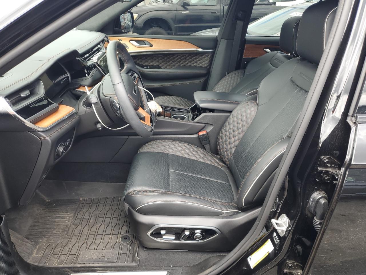 2024 Jeep Grand Cherokee Summit VIN: 1C4RJHEG5R8596035 Lot: 70879695