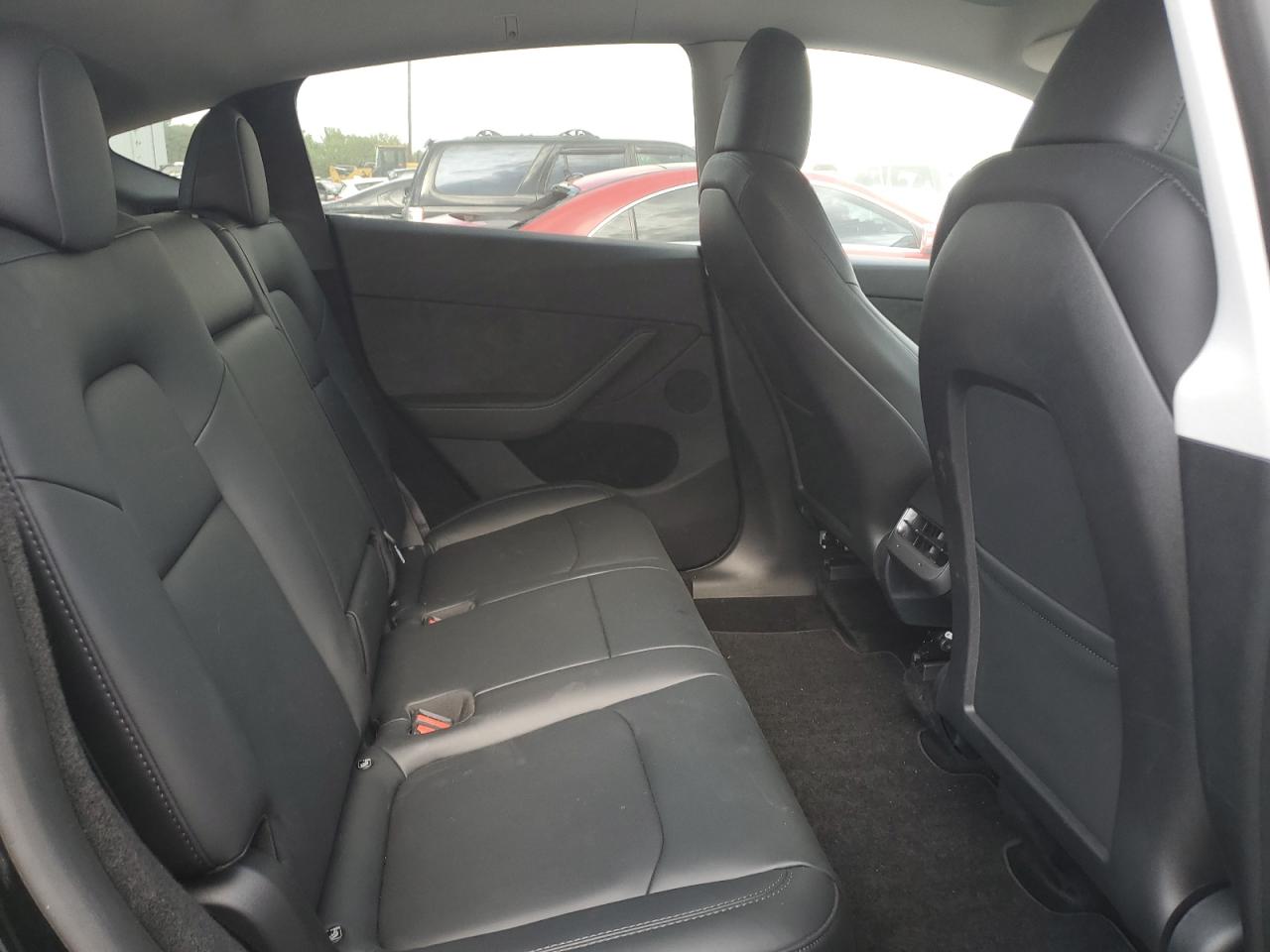 2023 Tesla Model Y VIN: 7SAYGDEE7PA189588 Lot: 69606145