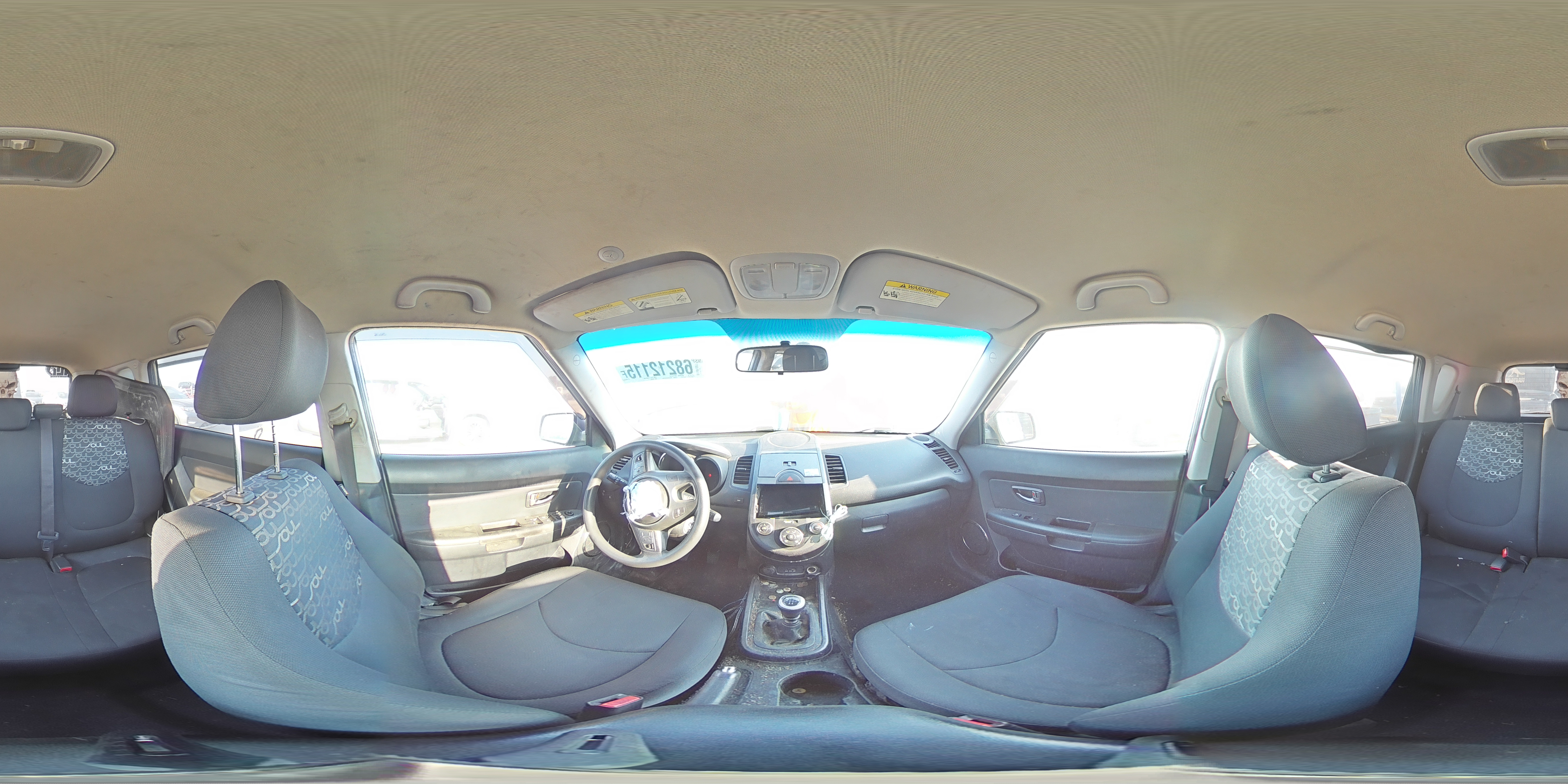 2011 Kia Soul + VIN: KNDJT2A21B7322851 Lot: 68212115