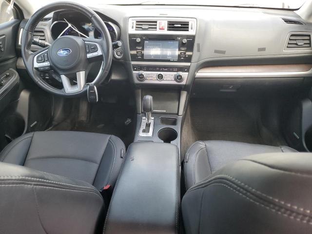  SUBARU OUTBACK 2015 White