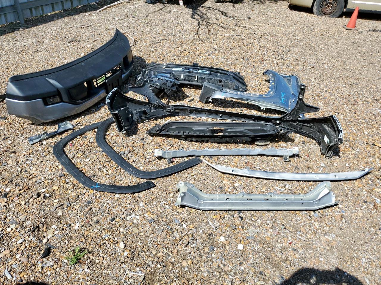 2025 GMC Sierra C1500 Elevation VIN: 3GTPHCEK2SG289089 Lot: 69990705