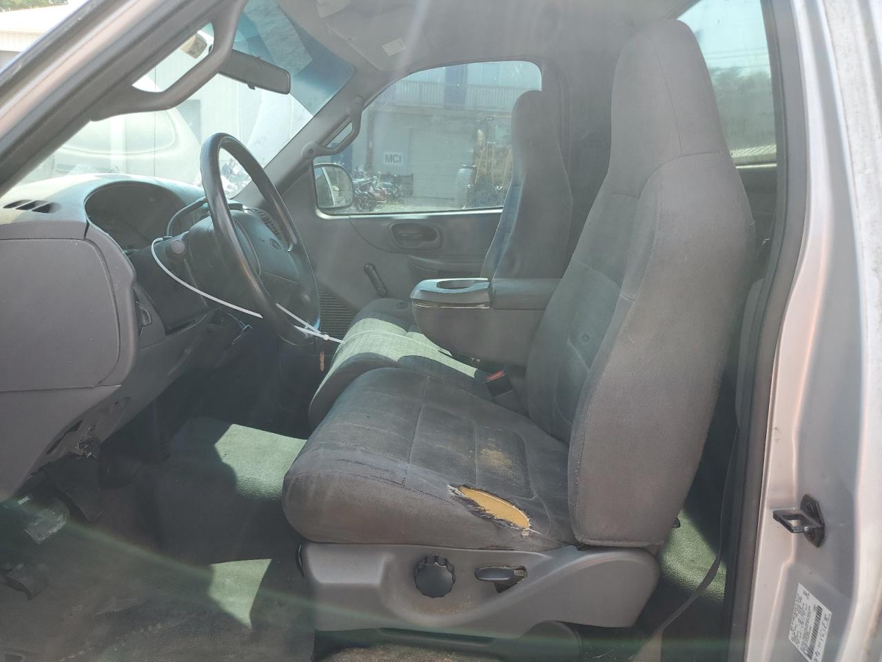 2002 Ford F150 VIN: 1FTRF17222NA97288 Lot: 68369725