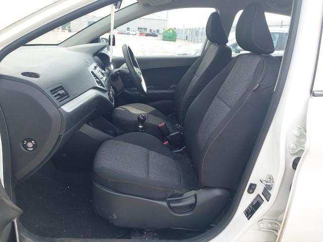 2014 KIA PICANTO 1