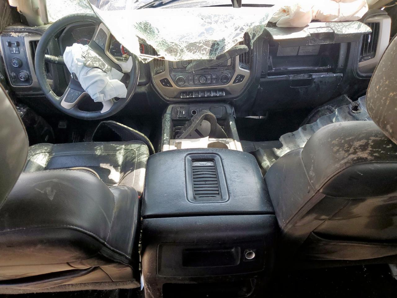 2016 GMC Sierra K2500 Denali VIN: 1GT12UE82GF174616 Lot: 68172605