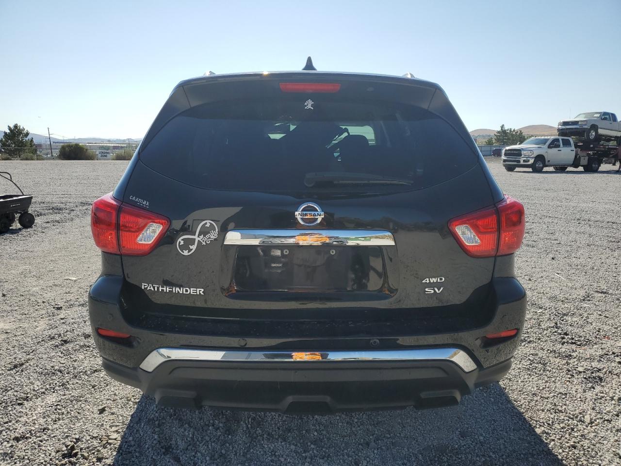 2019 Nissan Pathfinder S VIN: 5N1DR2MM0KC587149 Lot: 69974585