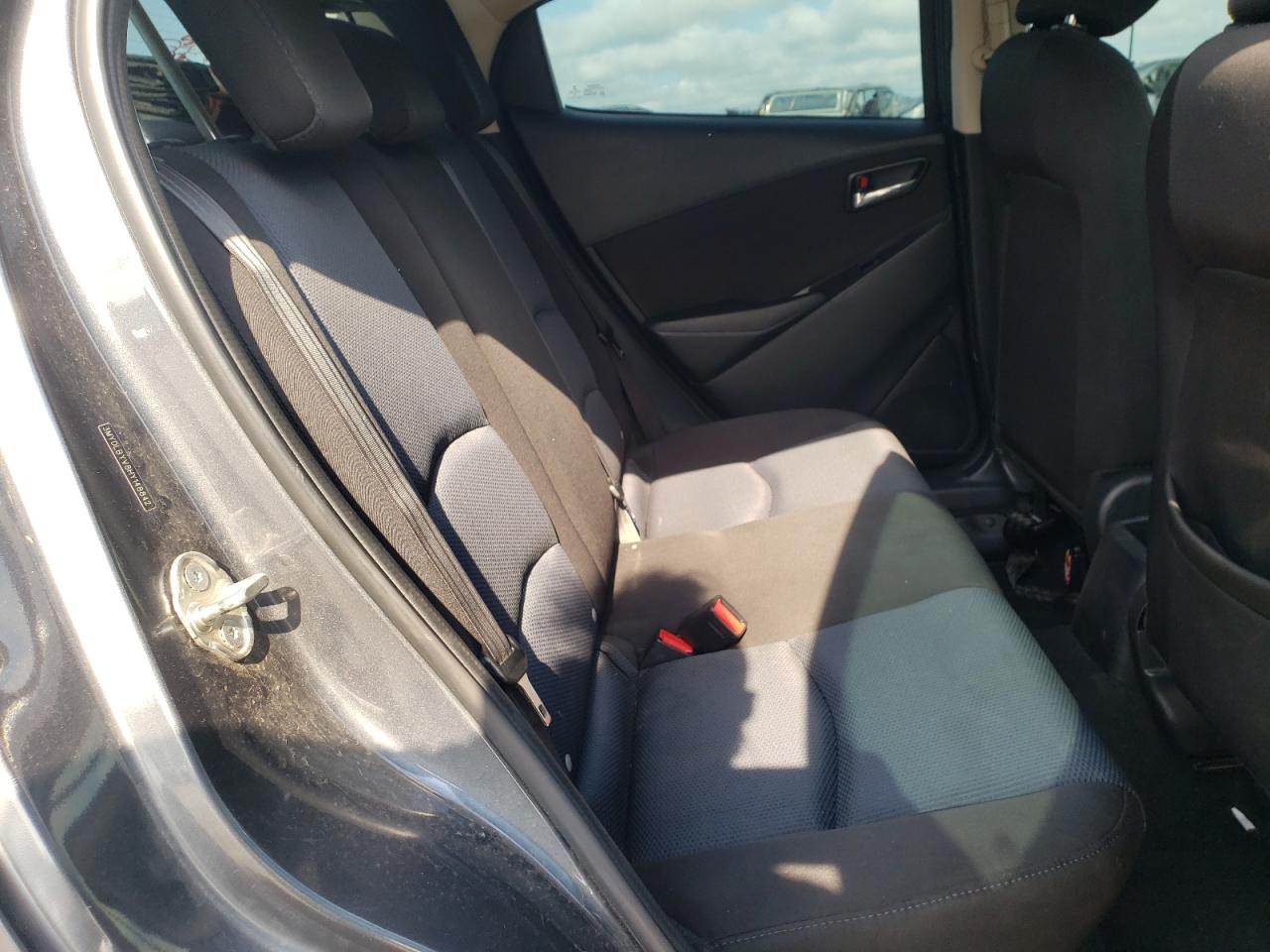 2017 Toyota Yaris Ia VIN: 3MYDLBYV8HY148842 Lot: 69083075