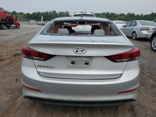  HYUNDAI ELANTRA 2017 Серебристый