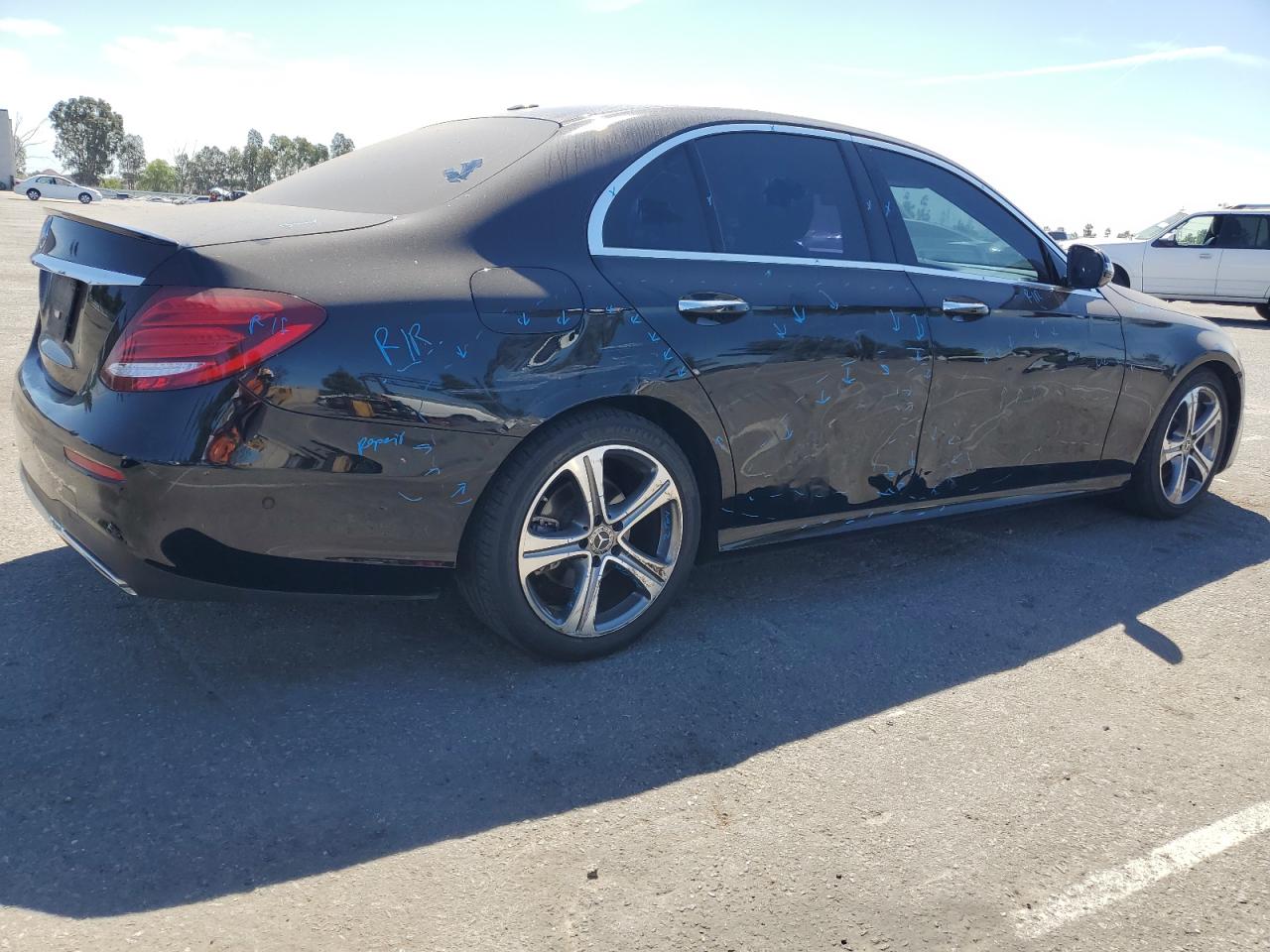 2018 Mercedes-Benz E 300 black null gas WDDZF4JB3JA334411 photo #4
